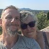 Couple de gardiens, Homme toutes mains