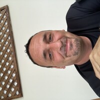 Gardien, Homme toutes mains