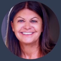 Couple de gardiens, Couple d'employs de maison