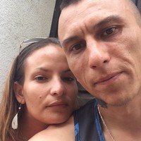 Couple de gardiens, Couple d'employs de maison