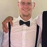 Domestic worker, Homme toutes mains