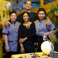 Couple de gardiens, Couple d'employs de maison