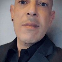 Gardien, Gardien, Homme toutes mains, Homme toutes mains