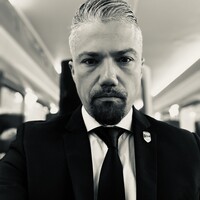 Chauffeur, Gardien