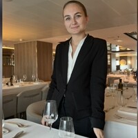 Matre d'htel, Sommelier