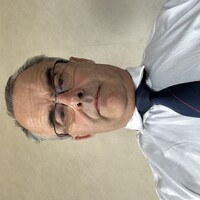 Chauffeur, Homme toutes mains