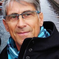 Homme toutes mains, Chauffeur