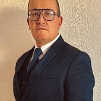 House manager, Chauffeur