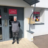 Homme toutes mains, Gardien