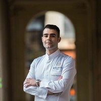 Chef priv, Assistante personnelle