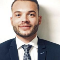 Estate worker, Assistante personnelle