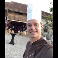 Chef priv, Cuisinier